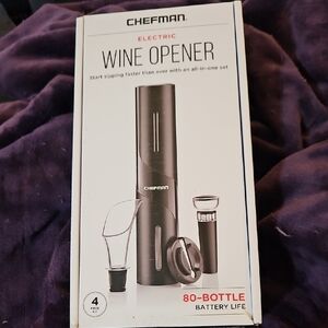 Chefman Electric Wine Opener Set